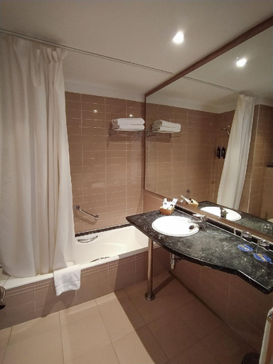 Bathroom 4, Ohtels Campo De Gibraltar, Cádiz