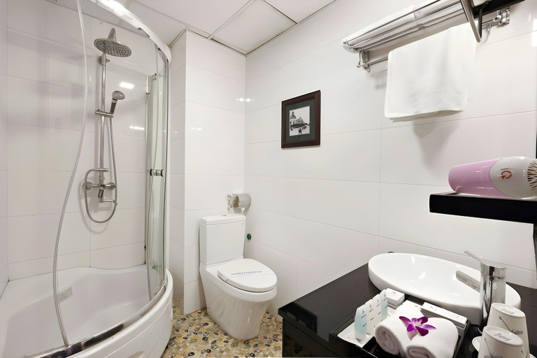 Bathroom 3, S79 Crowne Hotel Bui Vien, District 1