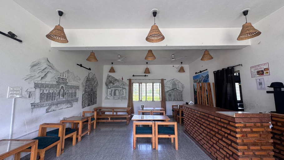 Food & Drinks 4, J Terminal Hotel & Cafe, Uttarkashi