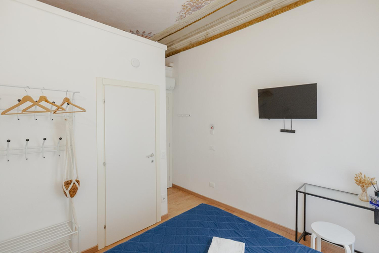 Bedroom 2, Florence Rooms, Florence