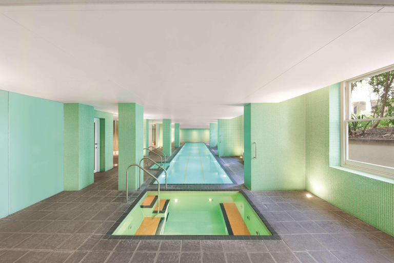 Sport & Beauty 2, Adina Apartment Hotel Adelaide Treasury, Adelaide