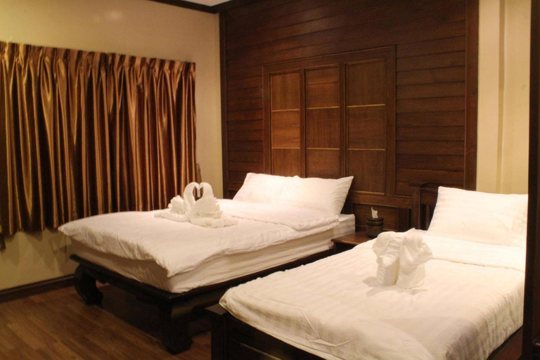 Bedroom 2, เคียงตะวัน รีสอร์ท, Mae Ramat