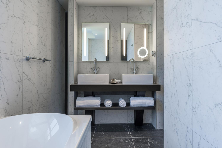Bathroom 4, Hotel du Roi & Spa by SOWELL COLLECTION, Aude