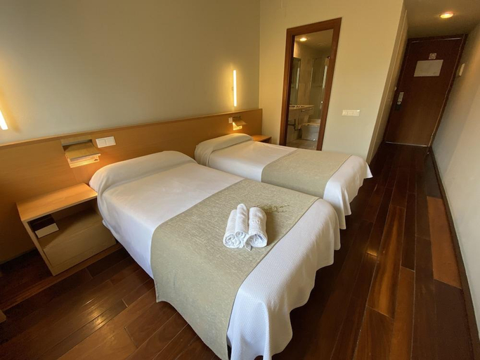 Bedroom 3, Hostatgeria De Poblet, Tarragona