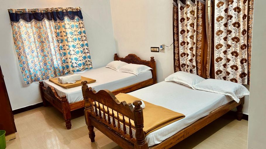 Bedroom 2, De villa Breeze Beach Inn, Viluppuram