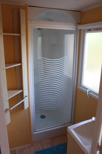 Bathroom 3, Camping du Pontis, Dordogne