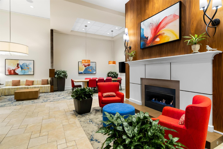 Public Area 2, Hilton Garden Inn Chicago Downtown Riverwalk, Cook