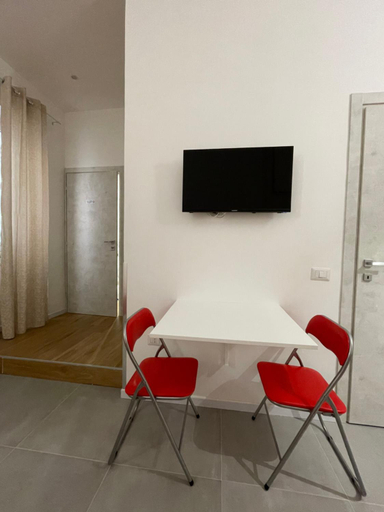 Others 3, My Happy Place Rooms, Palermo