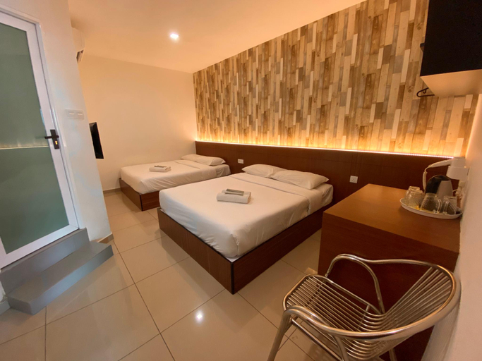 Others 3, DS Hotel, Kinta