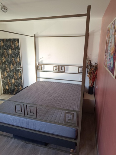 Others 4, Chambres chez l'habitant, Pyrénées-Atlantiques
