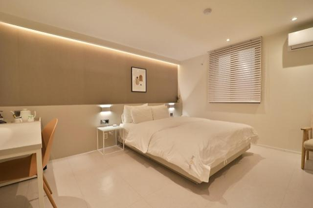 Bedroom 4, Busan Yeonsan YAM, Yeonje