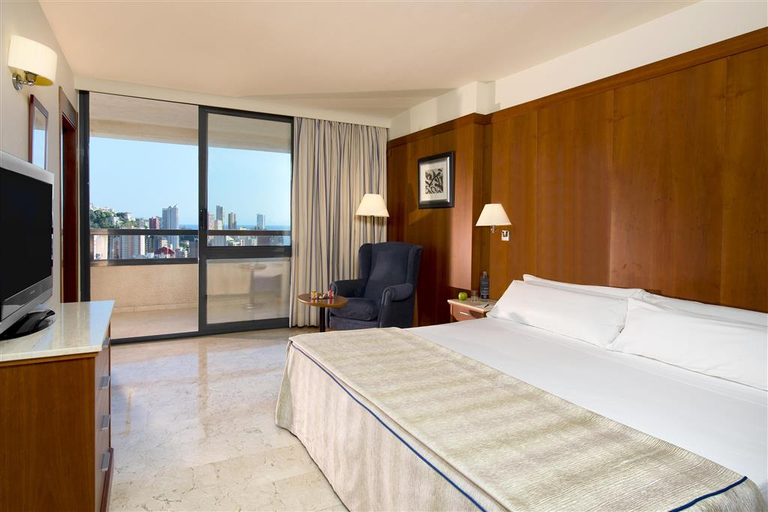 Bedroom 3, Melia Benidorm, Alicante