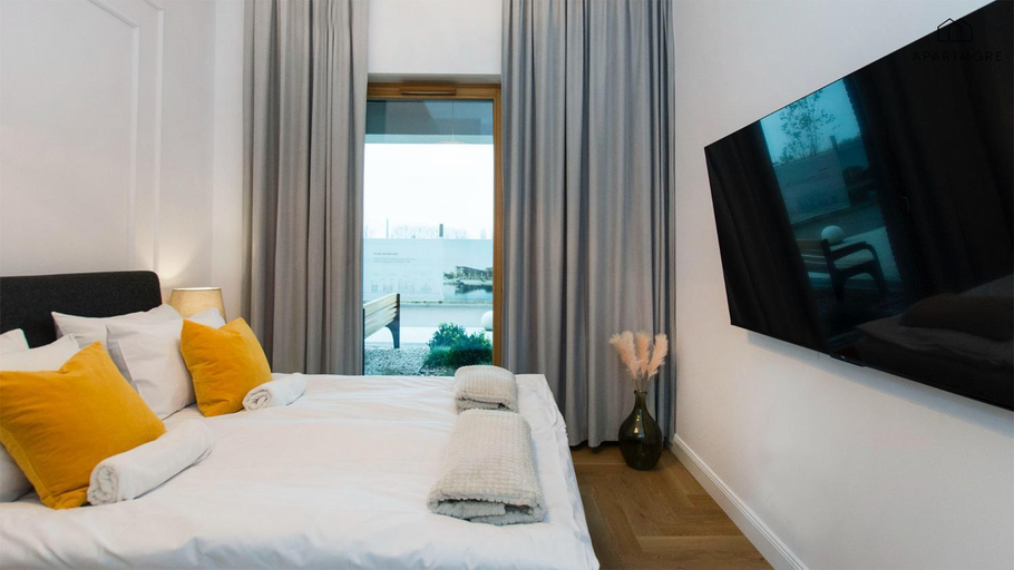 Bedroom 1, City Center - Amber Sky Apartments by Apartmore, Gdańsk City