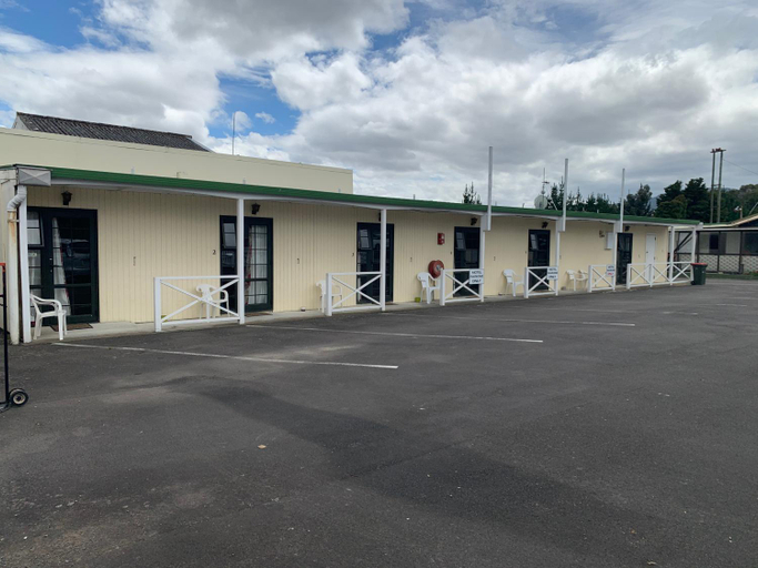 Exterior & Views 1, New Central Hotel Woodville, Tararua