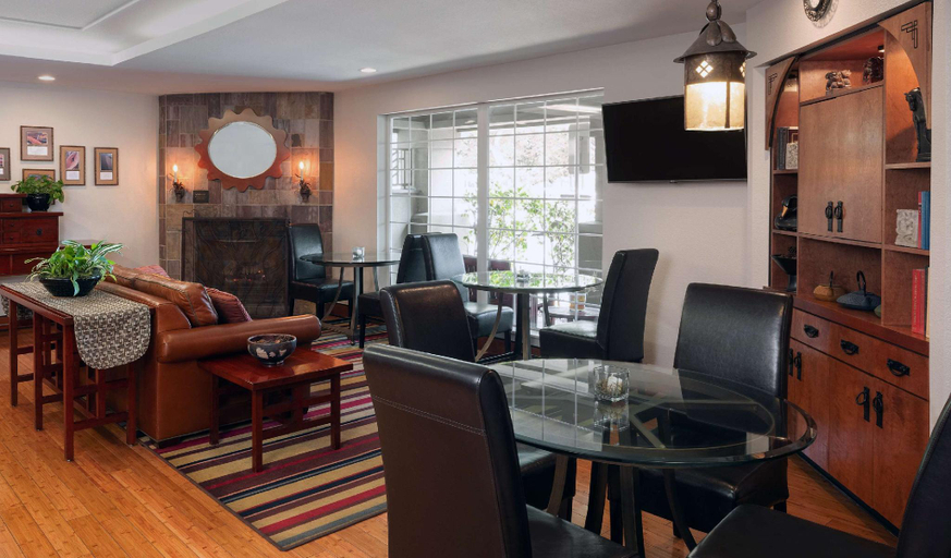 Public Area, Larkspur Landing Extended Stay Suites South San Francisco, San Mateo
