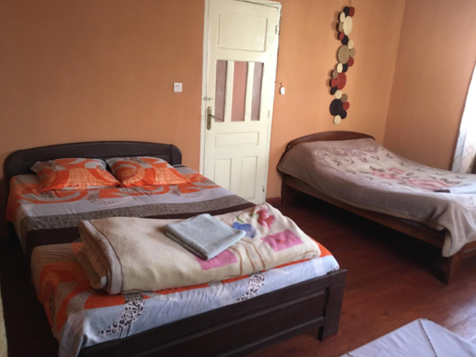 Bedroom 3, Antsaly, Analamanga