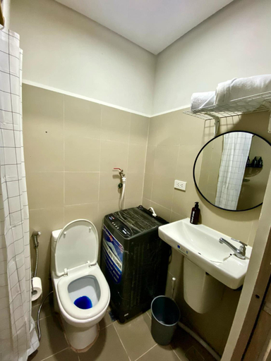 Bathroom 3, SMDC Coast Residences, Pasay City
