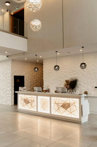 Public Area 5, Hotel Dali Val d'Europe, Tapestry Collection by Hilton, Seine-et-Marne