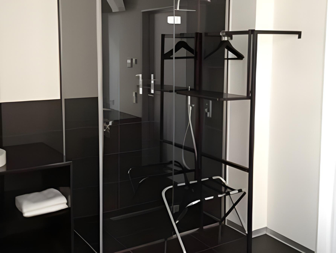 Bathroom 4, Hotel Grey, Luxembourg