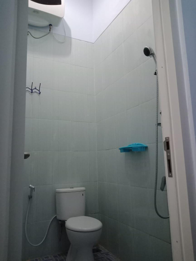 Bathroom, Radikha homestay, Yogyakarta