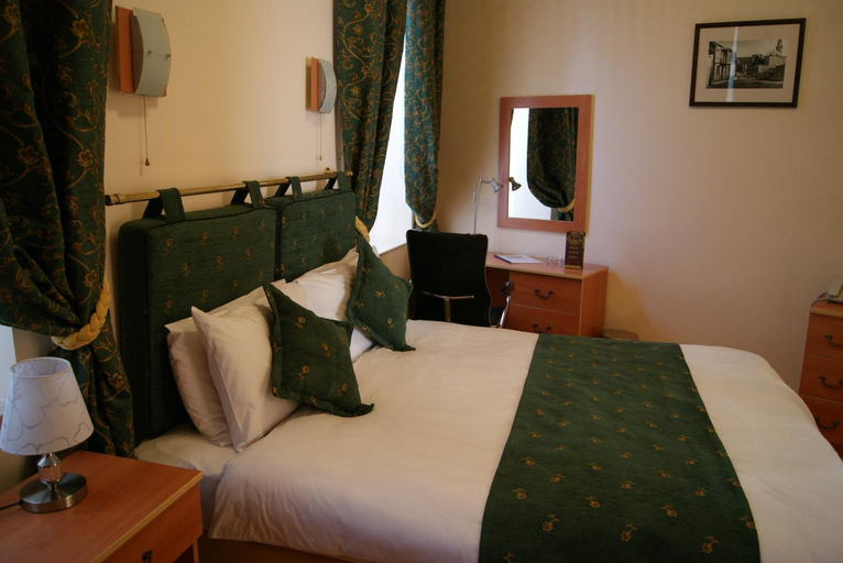 Bedroom 2, Old City Inn Hotels, Baku