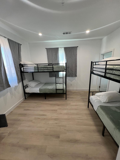 Bedroom 2, Hostel 22, Los Angeles