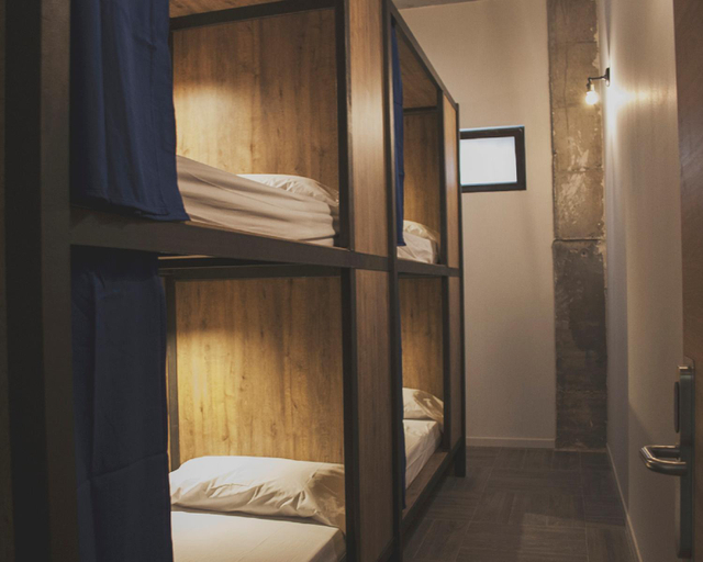 Others 3, The Market Hostel, Alicante