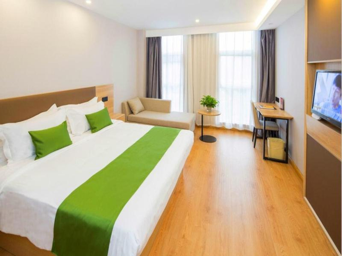 Bedroom 2, GreenTree Inn Tianjin Xiqing Development Zone Renrenle Square Express Hotel, Tianjin