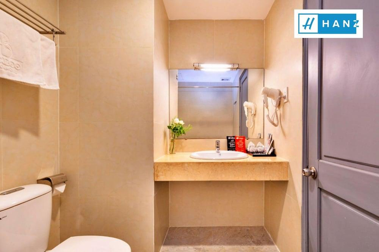 Bathroom 2, HANZ Premium Bamboo Hotel, District 10