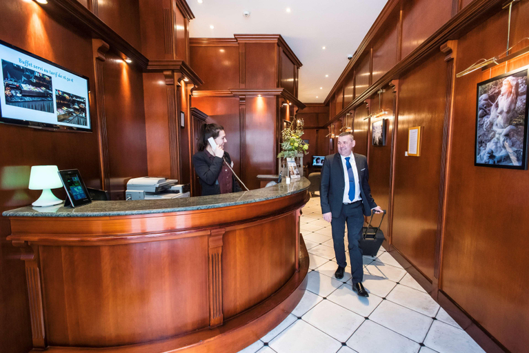 Public Area 3, Best Western Hotel d'Arc, Loiret