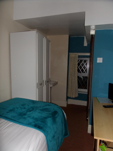Others 5, The Grays, Blackpool