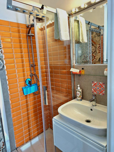 Bathroom 3, B&B Perla, Catania