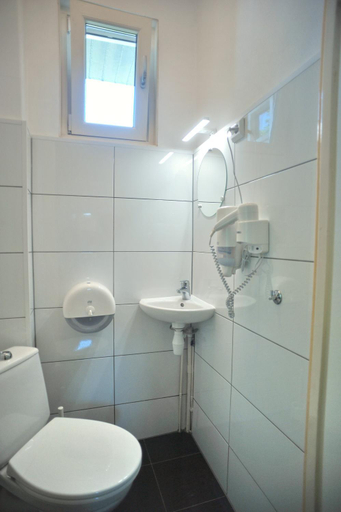 Bathroom 2, Hotel Abba, Amsterdam