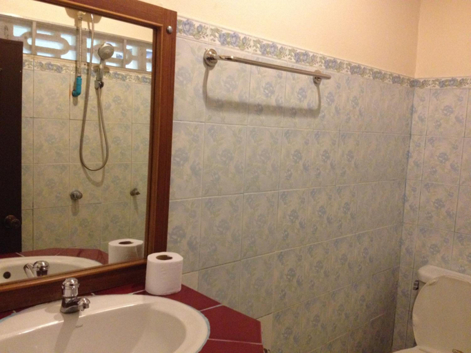 Bathroom 3, Star Light Resort, Ko Phangan