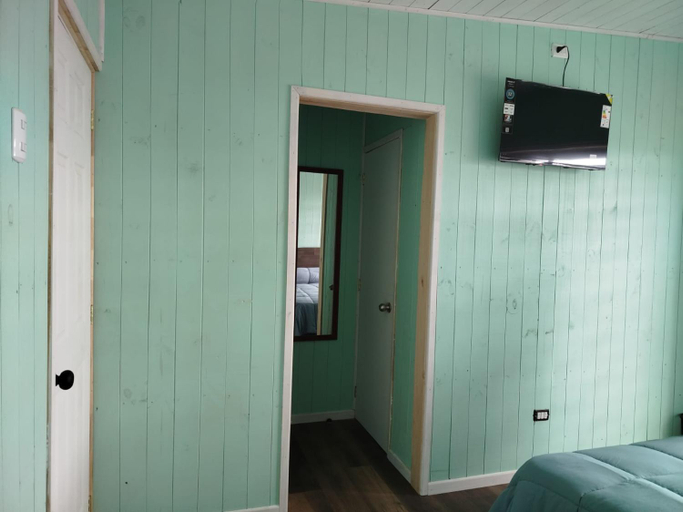 Others 3, Hostal Angy, Cardenal Caro