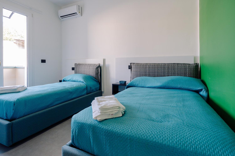 Bedroom 2, B&B Insonnyroom, Reggio Di Calabria