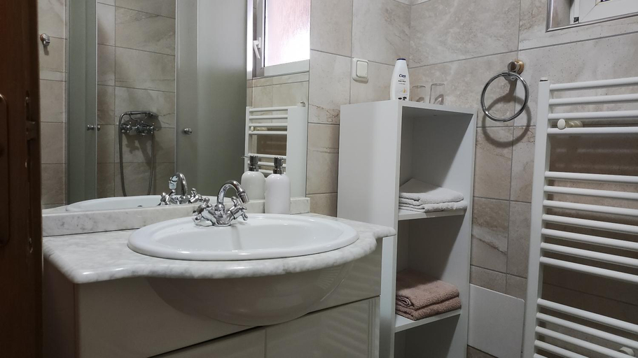 Bathroom 3, House Bogovic, Karlovac