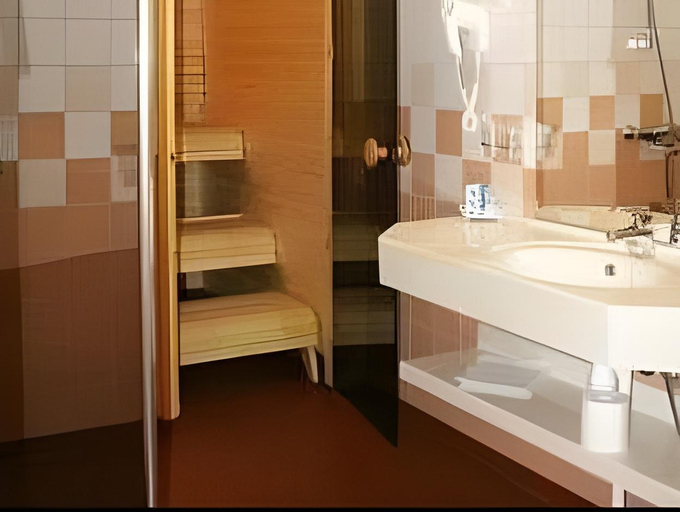 Bathroom 5, Hotel Vallonia, Ostrobothnia