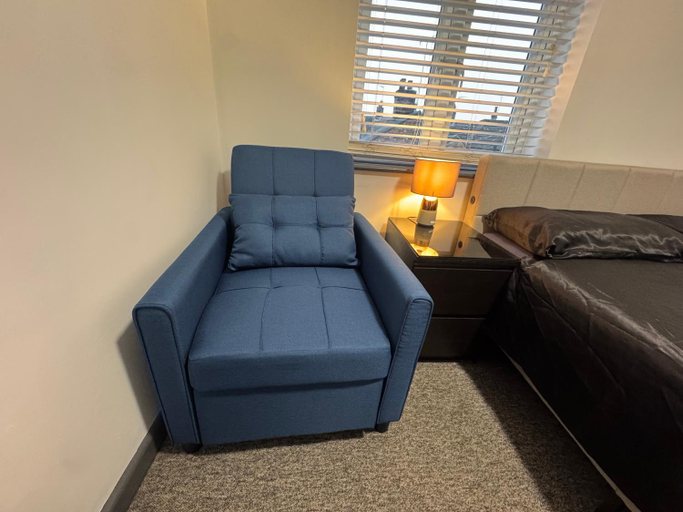 Others 5, Gate Lodge - Private En-suite rooms, Kings Lynn, central location, Cambridgeshire