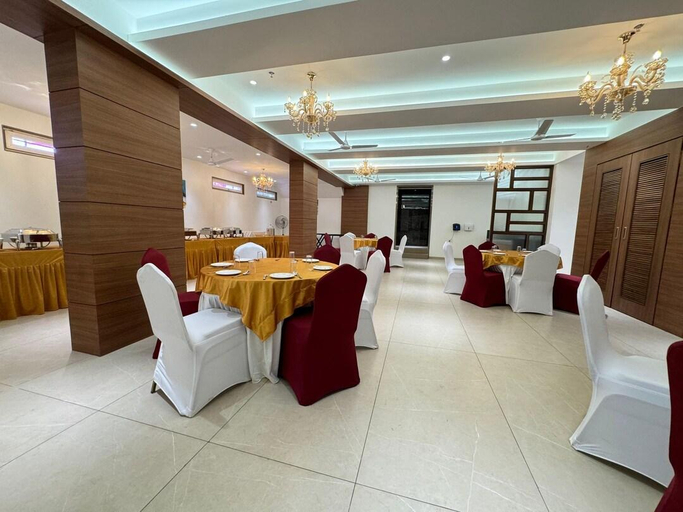 Food & Drinks 3, HOTEL CARNIVAL, Parbhani