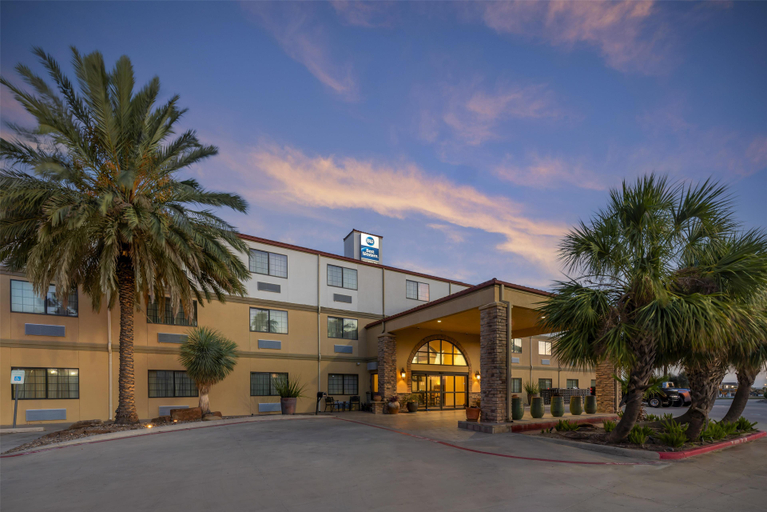 Exterior & Views 2, Best Western San Isidro Inn, Webb