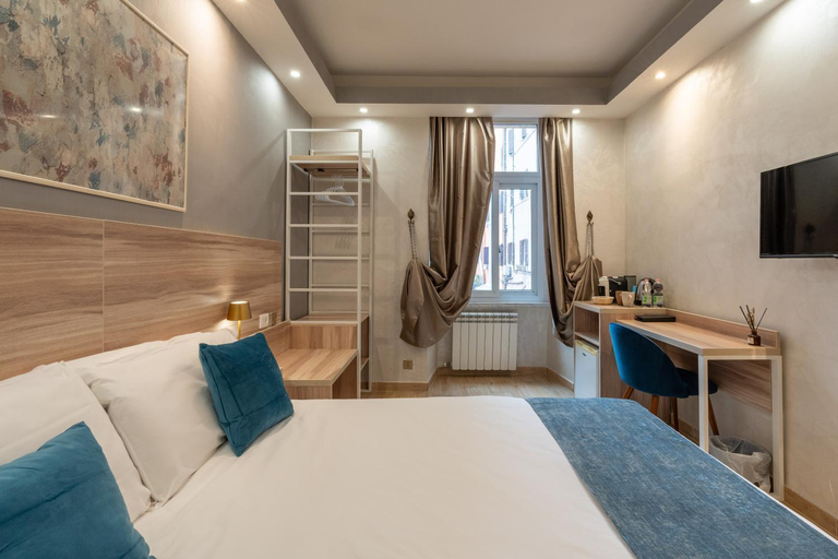Bedroom 4, Rome Love, Rome