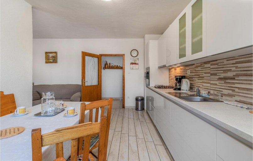 Others 3, Nice Apartment In Sveti Juraj With House Sea View, Senj