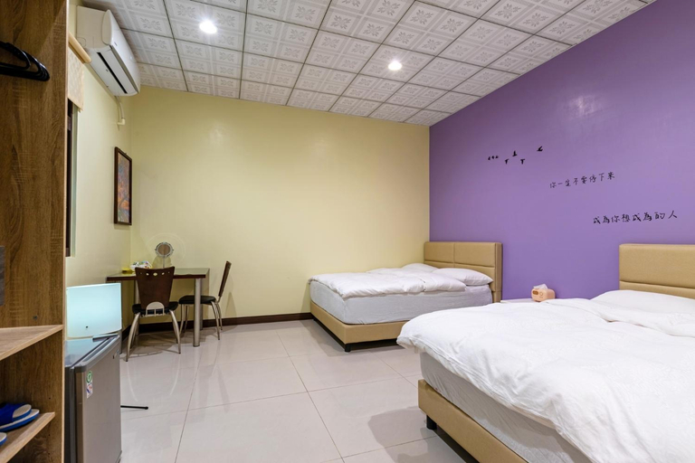 Bedroom 2, Sunrise Coffee Homestay, Yulin