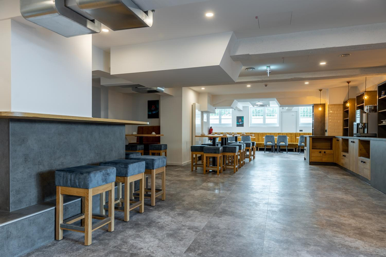 Food & Drinks 5, Trip Inn Living and Suites Essen, Essen