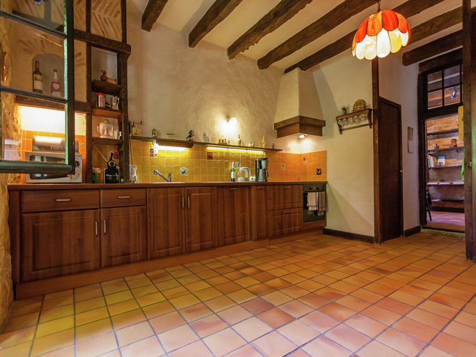 Food & Drinks 4, Spacious farmhouse with pool, Dordogne
