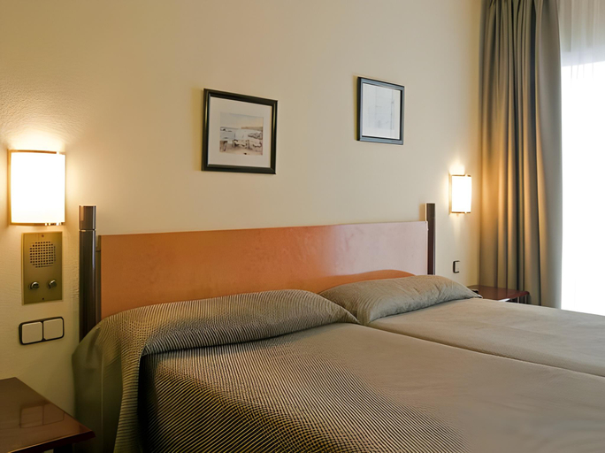 Bedroom 3, Hotel Bernat II 4*Sup, Barcelona