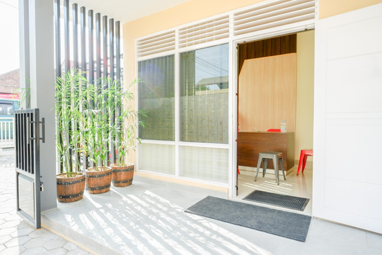 Public Area 3, RedDoorz near Gejayan 3, Sleman