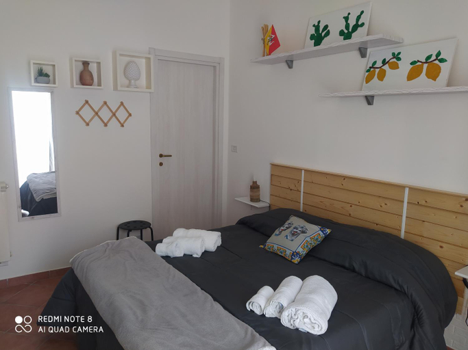 Others 3, bed & breakfast Acquaviva di Vullo Vincenzo, Caltanissetta