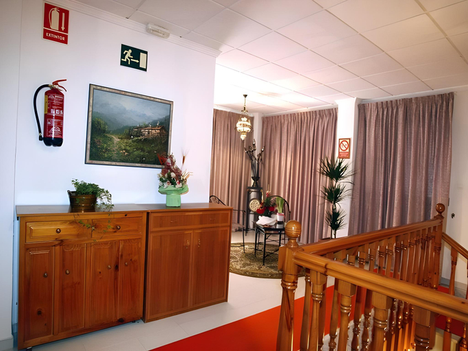 Others 5, Hotel Argos, Murcia
